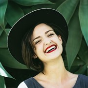 Beneficios de la ortodoncia invisible frente a los brackets