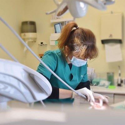Consejos para cuidar tu boca tras una endodoncia