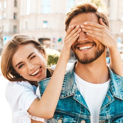 Este San Valentín… ¡Díselo con una sonrisa!