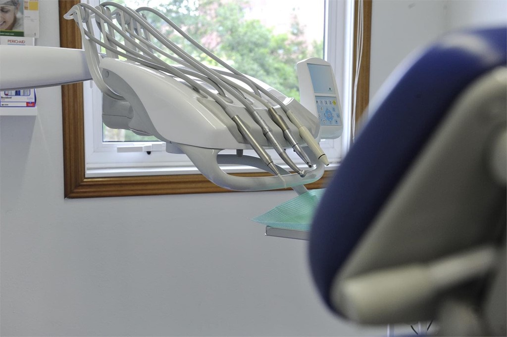 Invisalign o brackets, ¿qué es mejor?