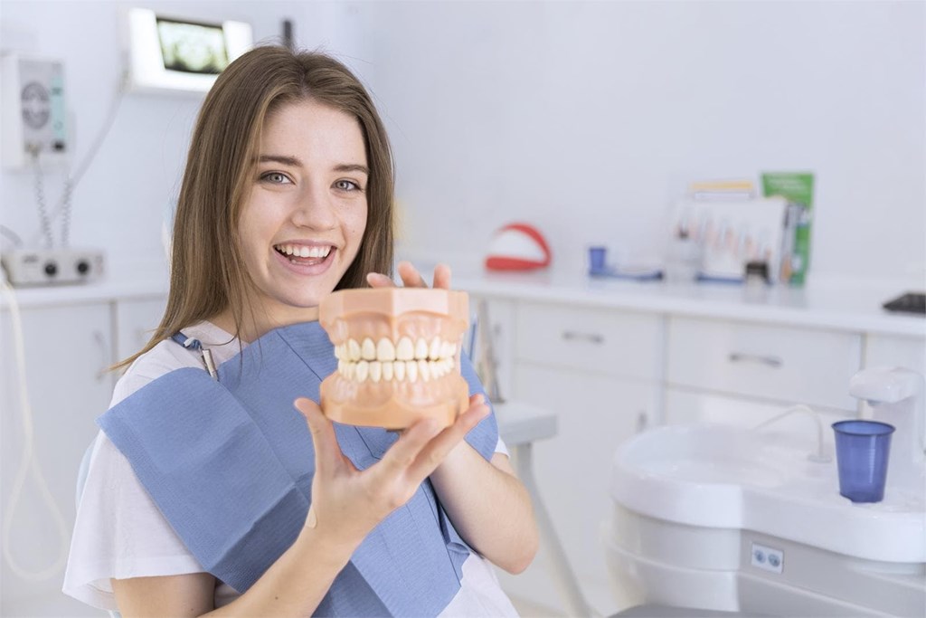 ¿Qué precio tiene una prótesis dental? ¿Cómo debo cuidarla?